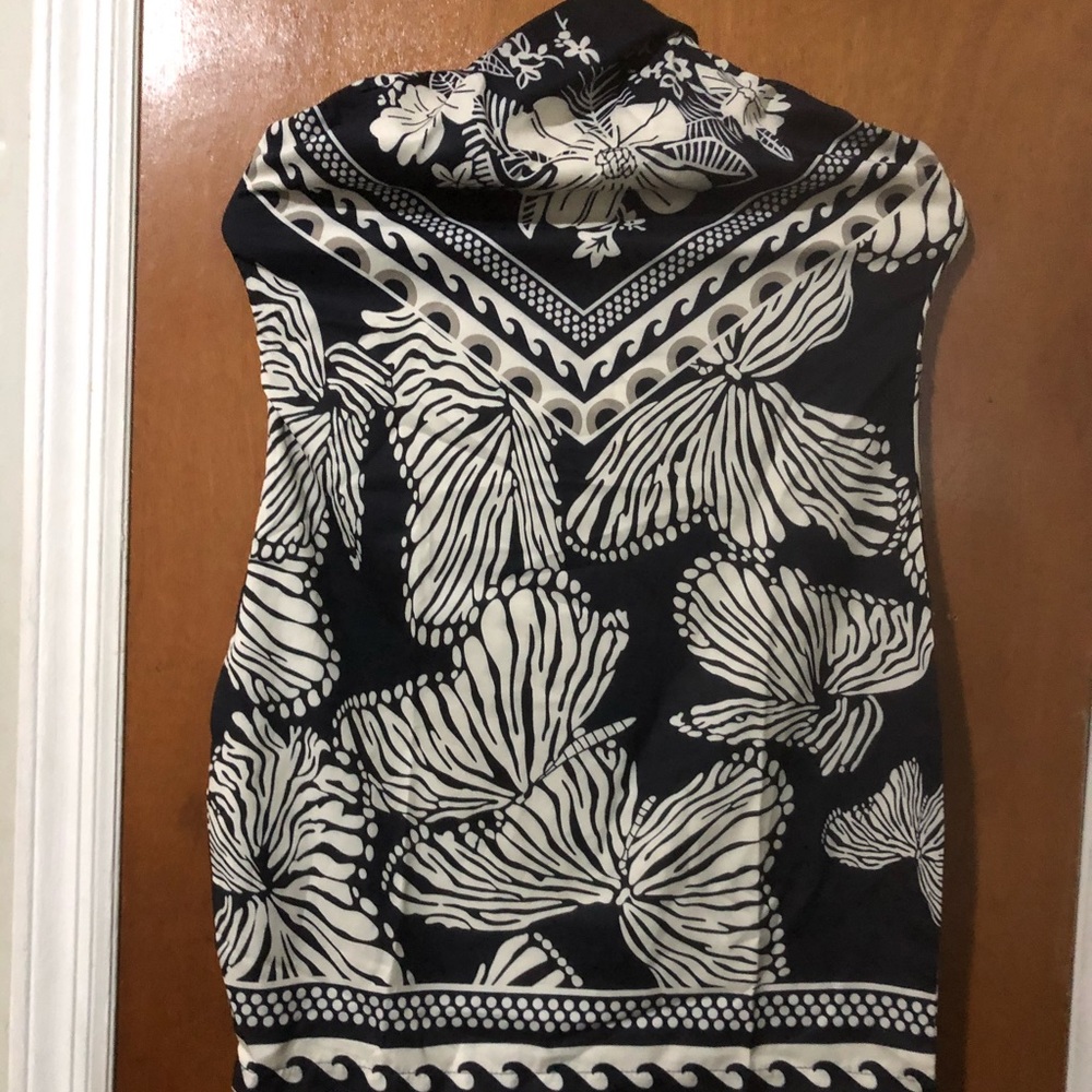 Women dress